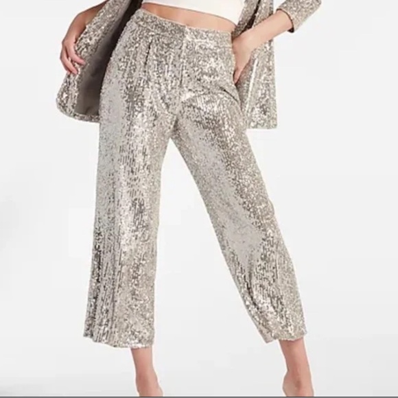 NWT Express High Rise Sequin Cropped Trouser Pants